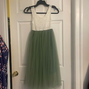 Girls size 8 formal dress